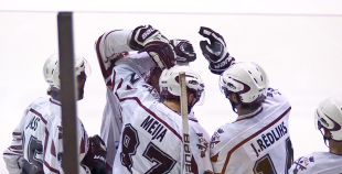 Foto 2010 Latvijas čempioni DINAMO/JUNIORS