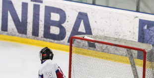FOTO: Latvijas U-16 izlase pirmajā mačā ar 5:3 uzvar Norvēģiju 